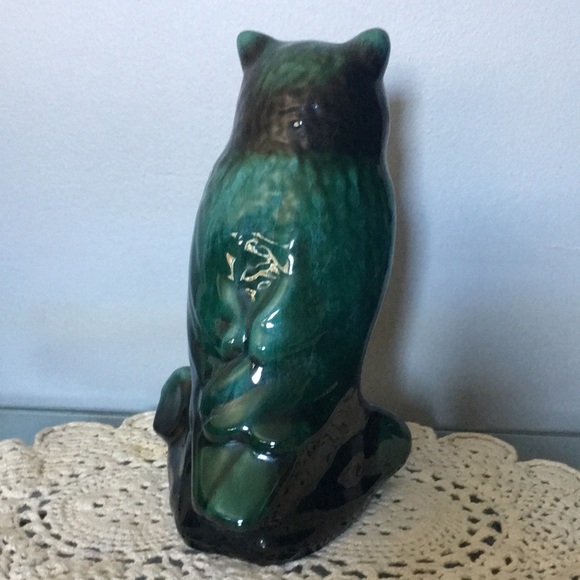 Vintage Blue Mountain Pottery Owl - Picture 2 of 3